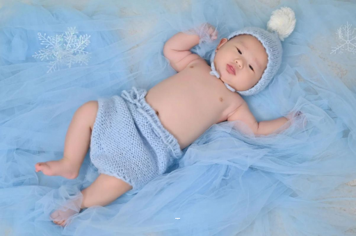 北海宝宝吐奶黄色 北海宝宝吐奶黄色